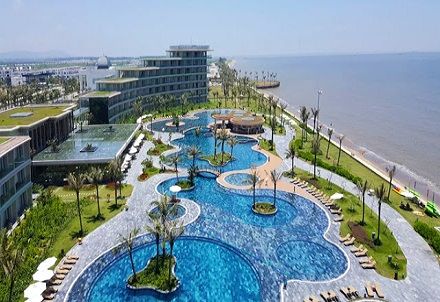 Bể  bơi nước mặn khu resort dự án FLC Sầm Sơn