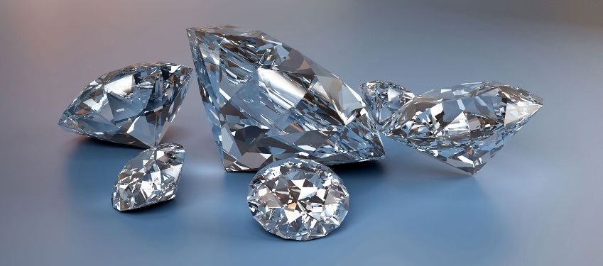 Kim cương mang bình an may mắn, tài lộc và thịnh vượng
