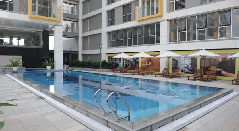 Bể bơi tiện ích dự án Saigon Airport Plaza