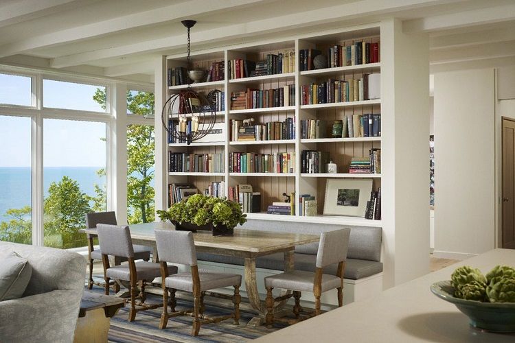 Giờ đây, một không gian đọc sách trong gia đình cũng có thể trở nên rực rỡ và đẹp mắt. Với thiết kế phòng đọc sách gia đình đẹp, bạn có thể tạo ra một không gian nghỉ ngơi, thư giãn và đọc sách thoải mái.