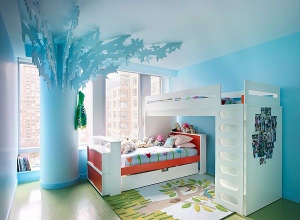 Không gian giường ngăn kéo phù hợp cho căn phòng ngủ của 2 bé gái có diện tích nhỏ