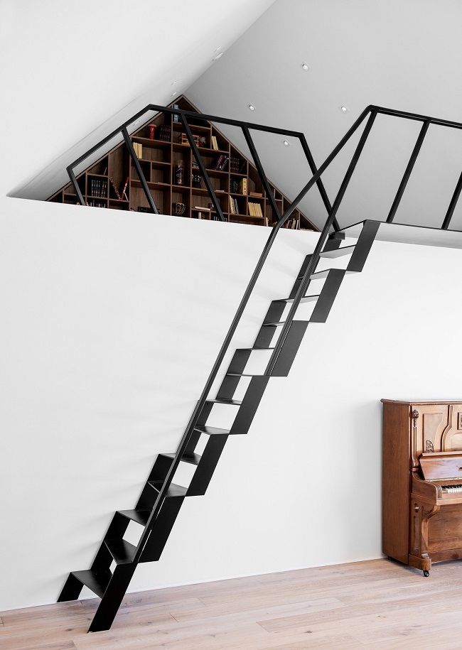 Một thiết kế cầu thang dành cho nhà ống nhỏ hẹp thích hợp với người yêu phong cách tối giản