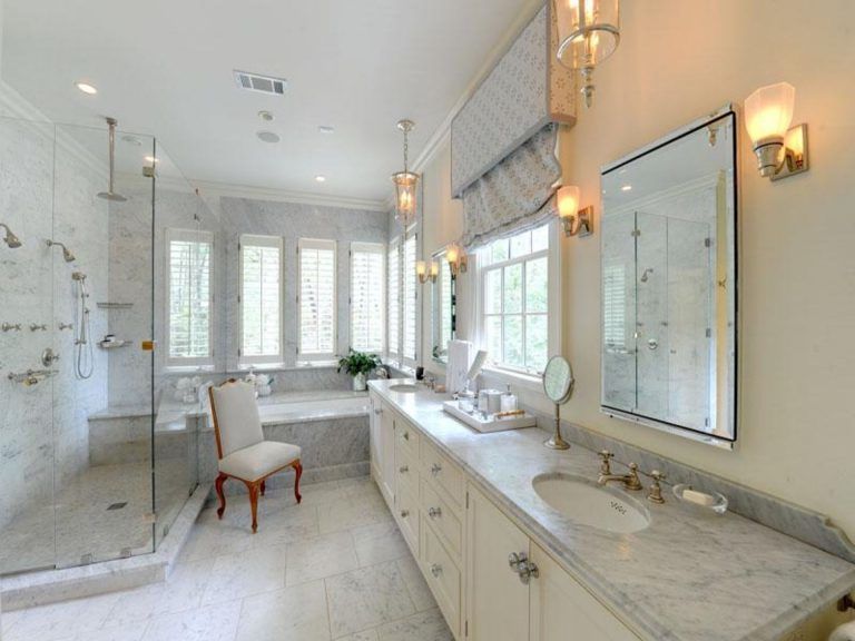 Ý tưởng thiết kế phòng tắm sang trọng và cao cấp dành cho căn biệt thự thêm hoành tráng