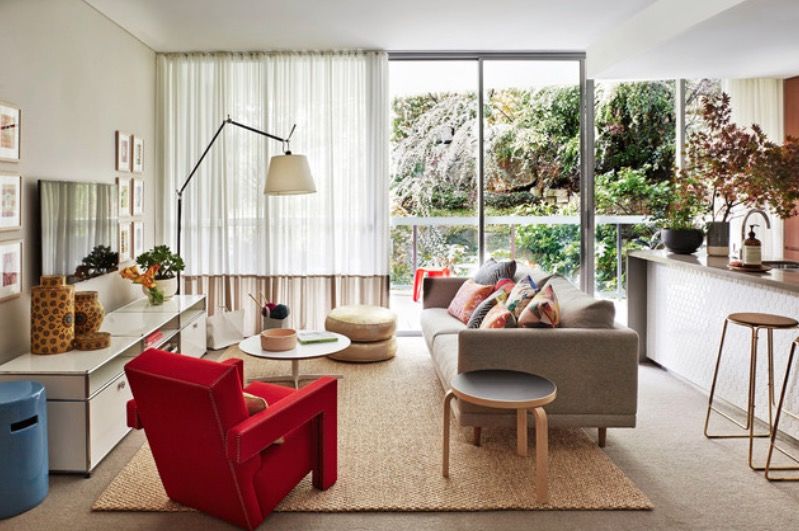 Cách thiết kế nội thất thông minh cho phòng khách thêm ấn tượng và hiện đại