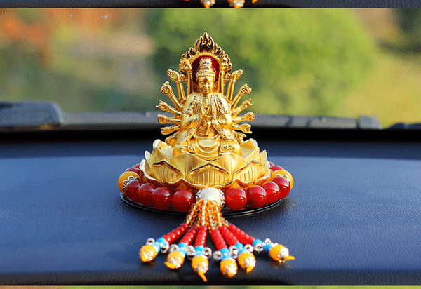 Tượng Phật Bà Quan Âm mang lại may mắn, bình an trên mọi nẻo đường