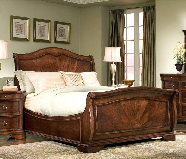 Một chiếc giường ngủ gỗ tự nhiên với kiểu chiếc thuyền vô cùng đẹp
