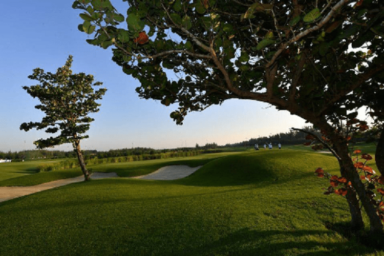 Sân golf 18 lỗ dự án FLC Samson Beach & Golf Resort