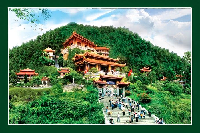 Thiền viện Trúc Lâm Tây Thiên là một trong các chùa đẹp gần Hà Nội có kiến trúng hoành tráng nhất miền Bắc