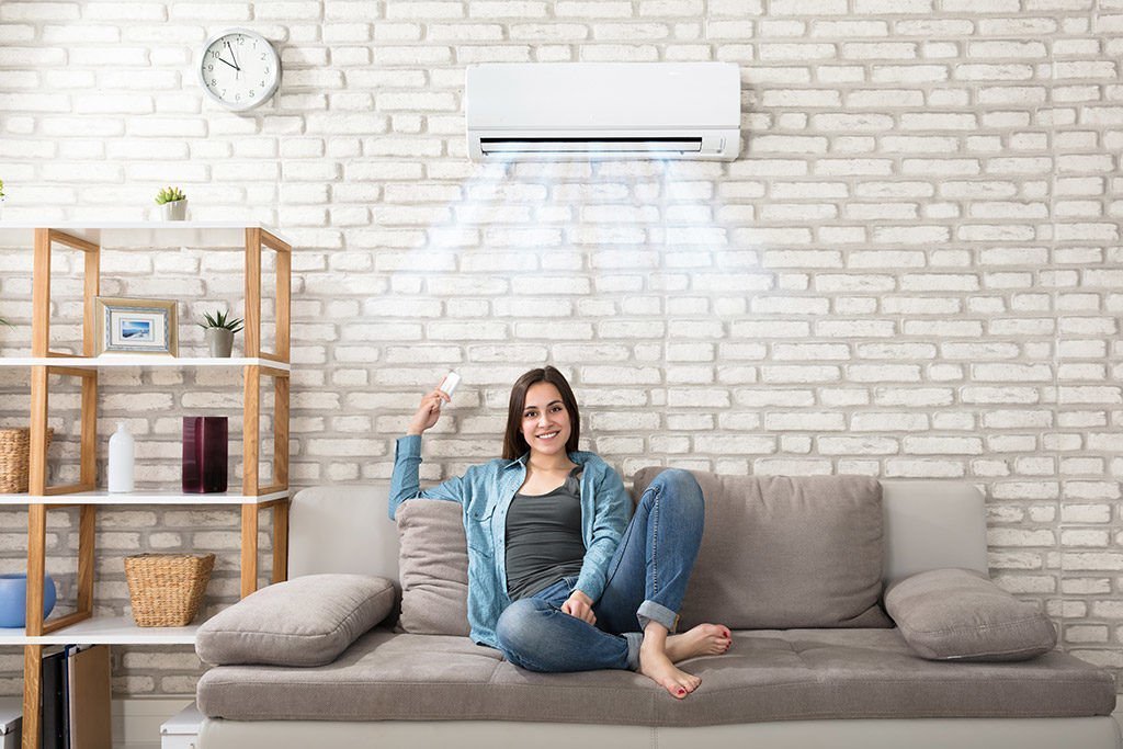 Điều hòa nhiệt độ đồ nội thất giúp điều chỉnh nhiệt độ không khí theo nhu cầu