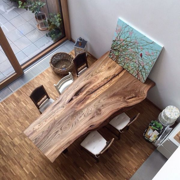 Mẫu bàn ăn gỗ nguyên khối đơn giản mà đẹp