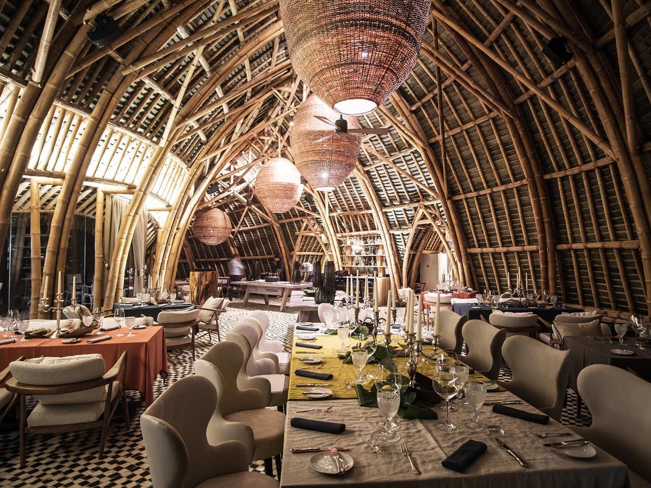 Hình ảnh thiết kế nhà hàng bằng tre mái vòm