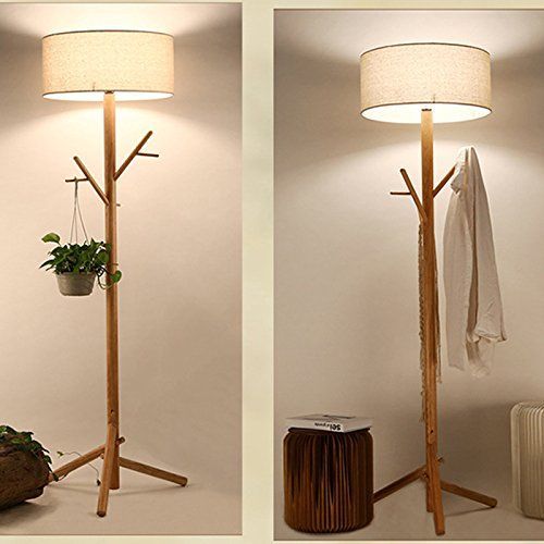 Mẫu đèn đứng bằng gỗ kết hợp móc treo đồ độc đáo